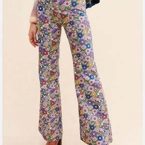 Free people x Wrangler Wanderer Floral Jeans